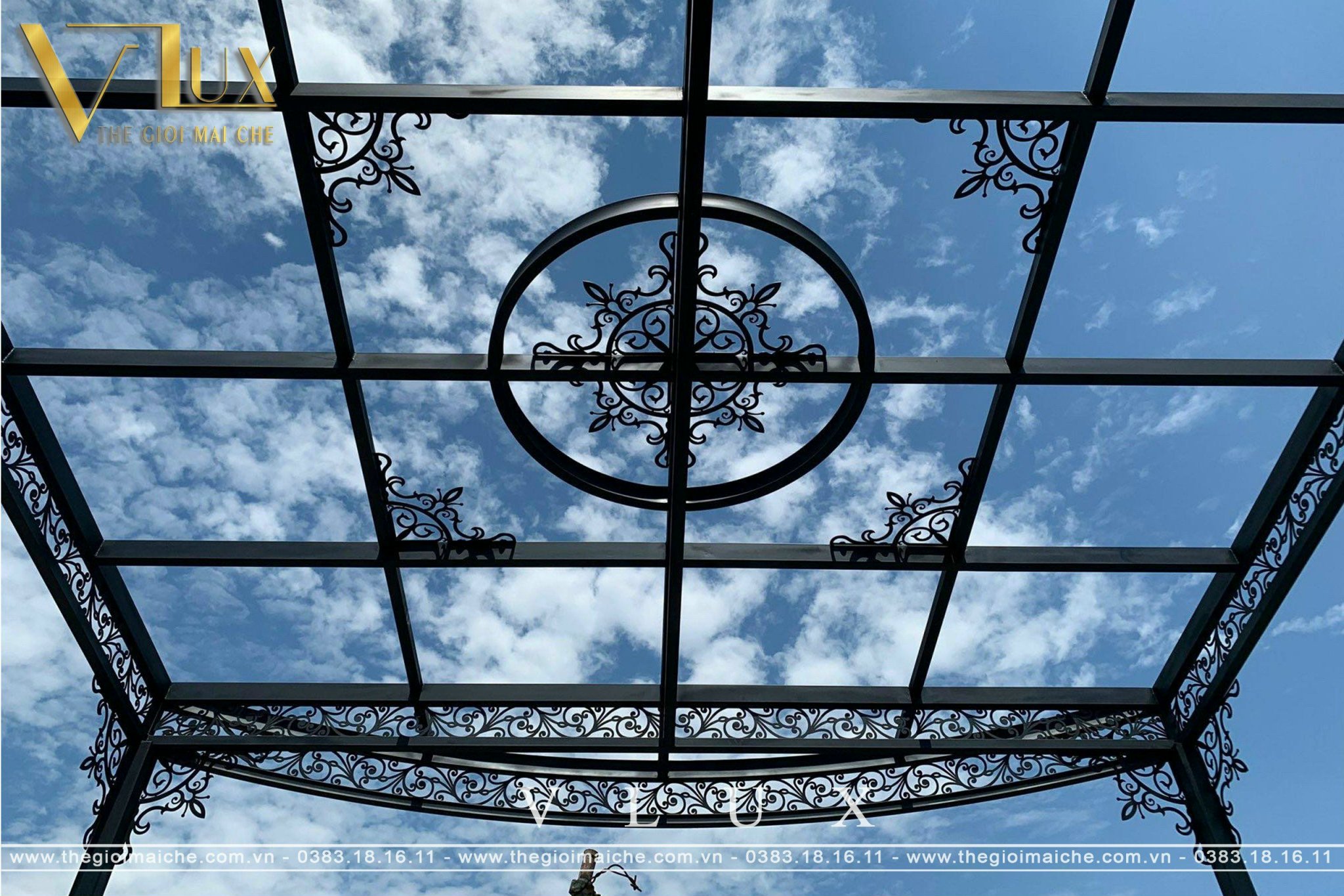 Mái Sân Khung Sắt Hộp Mạ Kẽm